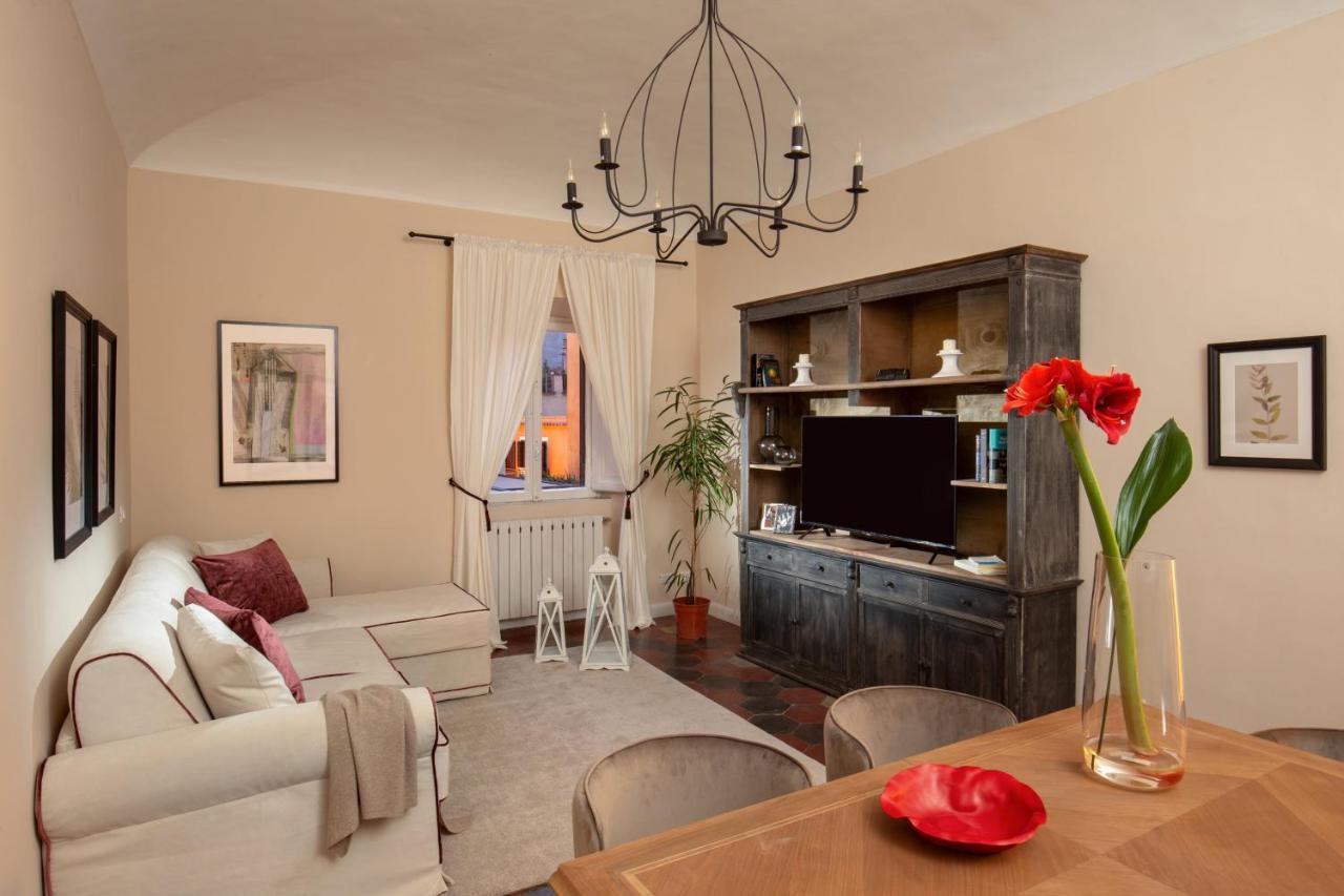 Emperor'S View - Apartment In Colosseum โรม ภายนอก รูปภาพ