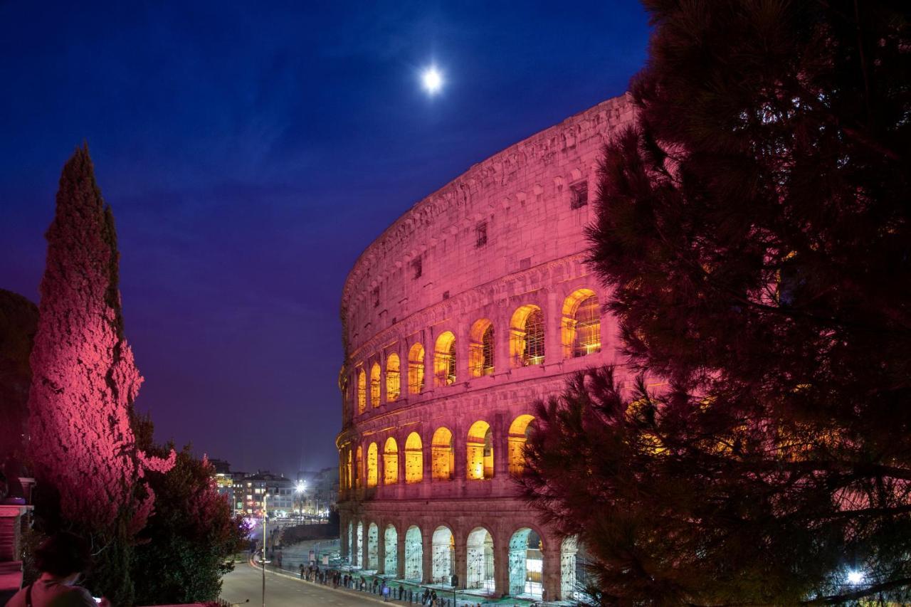 Emperor'S View - Apartment In Colosseum โรม ภายนอก รูปภาพ